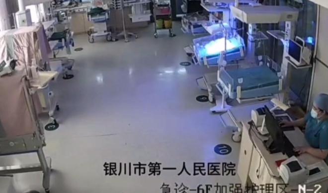 逃生后续来了！网友表示：这嘉奖是不是低了凯发k8国际首页登录地震中高中生背起同学(图14)